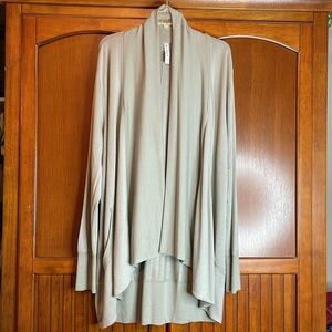 ATHLETA PRANAYAMA WRAP WOMAN CARDIGAN